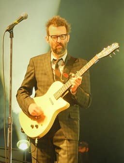 Mark Oliver Everett